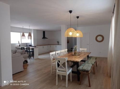 Létesítmények, Edelweiss, Casa Rural in Quentar Létesítmények, Edelweiss, Casa Rural in Quentar