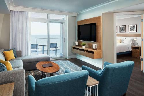 Hilton Grand Vacations Club Ocean Enclave Myrtle Beach near Myrtle Beach Pelicans Hilton Grand Vacations Club Ocean Enclave Myrtle Beach near Myrtle Beach Pelicans