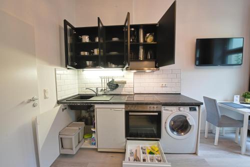 Kitchen, Style Apartment Berlin in Airport Berlin-Tegel Kitchen, Style Apartment Berlin in Airport Berlin-Tegel