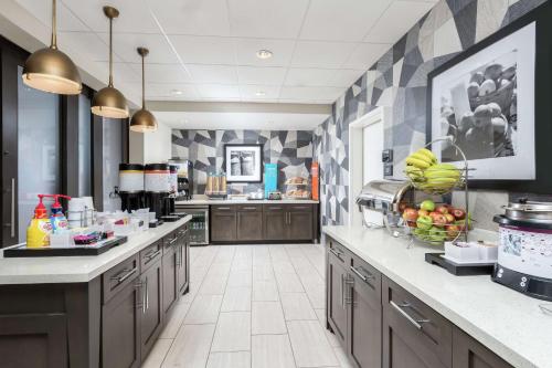 Facilities, Hampton Inn & Suites Reno/Sparks in Sparks (NV) Facilities, Hampton Inn & Suites Reno/Sparks in Sparks (NV)