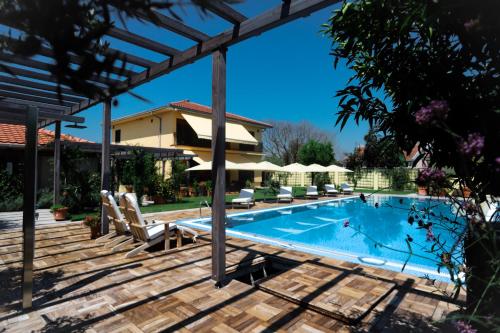 Home Filip in Ponari Home Filip in Ponari