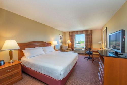 波基普西費西基爾希爾頓花園酒店 (Hilton Garden Inn Poughkeepsie Fishkill) in 費西基爾 (NY) 波基普西費西基爾希爾頓花園酒店 (Hilton Garden Inn Poughkeepsie Fishkill) in 費西基爾 (NY)