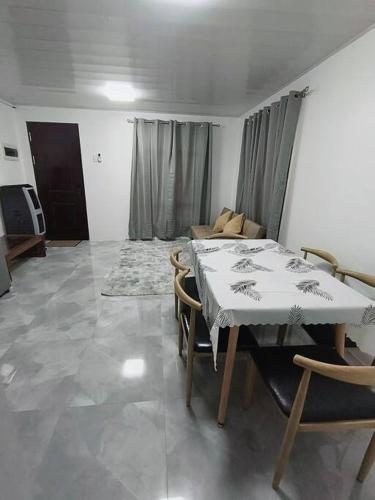 Davao Transient House Wifi Netflix in Матина-Панги Davao Transient House Wifi Netflix in Матина-Панги