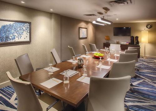 會議室/宴會廳, 丹佛威斯敏斯特希爾頓逸林酒店 (DoubleTree by Hilton Denver Westminster) in 威斯敏斯特(CO) 會議室/宴會廳, 丹佛威斯敏斯特希爾頓逸林酒店 (DoubleTree by Hilton Denver Westminster) in 威斯敏斯特(CO)
