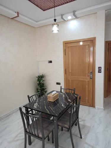 Appartement Dar Meknès (Appartement Dar Meknes) in 콰르티에 엘 만수르 Appartement Dar Meknès (Appartement Dar Meknes) in 콰르티에 엘 만수르
