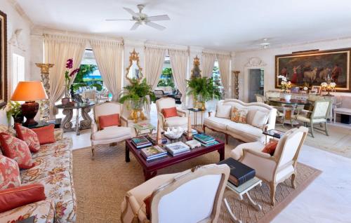 Leamington Pavilion by Blue Sky Luxury in Little Battaleys Leamington Pavilion by Blue Sky Luxury in Little Battaleys