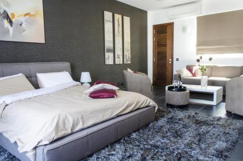 Paramount Bay Penthouse in Birzebbuga Paramount Bay Penthouse in Birzebbuga