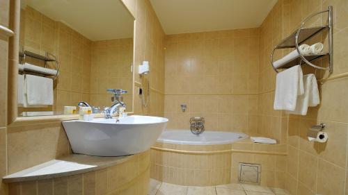 This photo about Hotel Diament Bella Notte Katowice - Chorzow shared on HyHotel.com