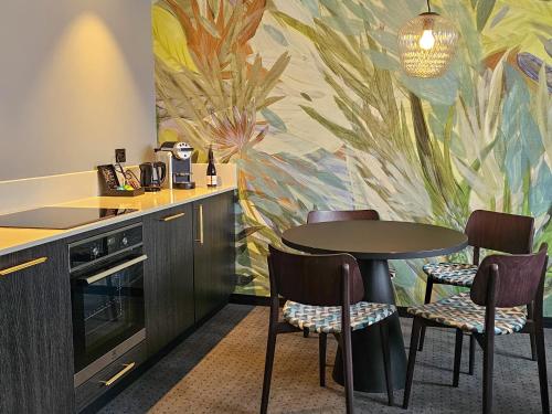 Kitchen, Thon Hotel Lofoten in Svolvaer Kitchen, Thon Hotel Lofoten in Svolvaer