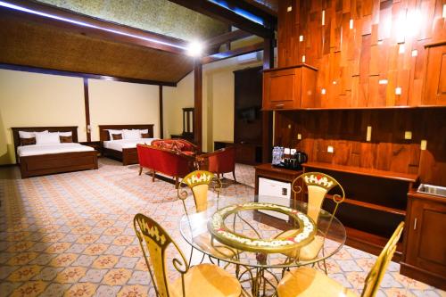 Ndalem Mataram in Banyuwangi Town Ndalem Mataram in Banyuwangi Town