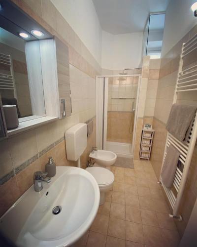 Baño, Casa Via Roma in Verbania Baño, Casa Via Roma in Verbania