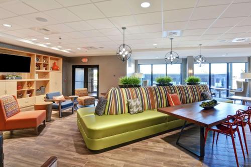 Predvorje, Home2 Suites by Hilton Conway in Conway (AR) Predvorje, Home2 Suites by Hilton Conway in Conway (AR)