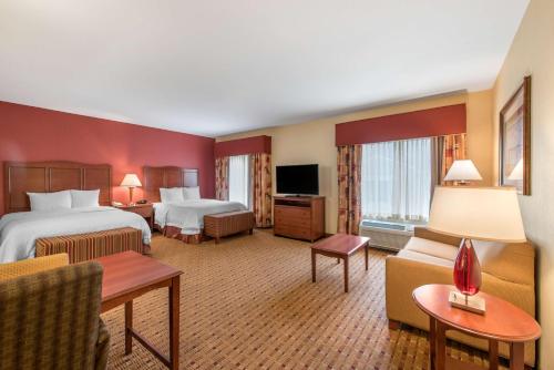 Hampton Inn & Suites Arcata in Arcata (CA) Hampton Inn & Suites Arcata in Arcata (CA)