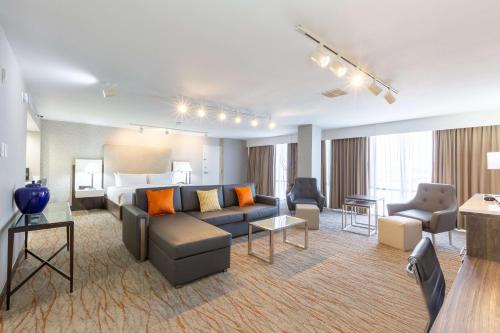 DoubleTree by Hilton Dallas Richardson in Richardson DoubleTree by Hilton Dallas Richardson in Richardson