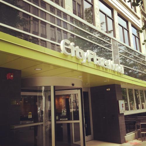 Bejárat, CityFlatsHotel - Grand Rapids, an Ascend Collection Hotel near Grand Rapids Gyermekmúzeum Bejárat, CityFlatsHotel - Grand Rapids, an Ascend Collection Hotel near Grand Rapids Gyermekmúzeum