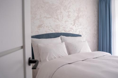 Kaleju bright old town apartment