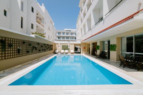 Swimming pool, Zephyros Hotel in Kos Island Swimming pool, Zephyros Hotel in Kos Island