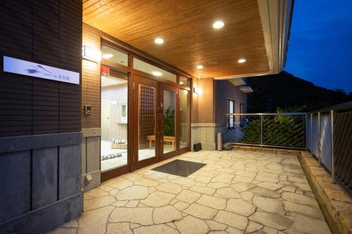 Exterior view, Hakone Ashinoko Bikeikan 箱根芦ノ湖 美景館 in Mount Hakone Exterior view, Hakone Ashinoko Bikeikan 箱根芦ノ湖 美景館 in Mount Hakone