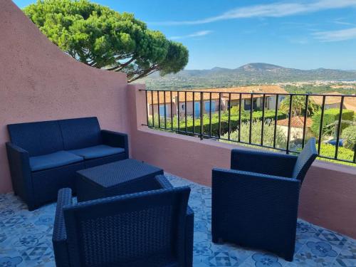 La Maison Soleil overlooking the Bay of St Tropez in Cogolin La Maison Soleil overlooking the Bay of St Tropez in Cogolin