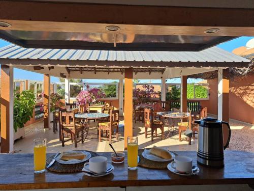 Restaurant, Le Kenkeni in Ouoran Restaurant, Le Kenkeni in Ouoran