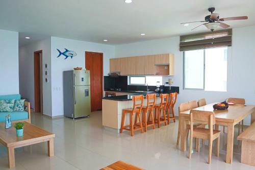 Mágico Apartamento Frente al Mar 3 Habitaciones PV82 (Magico Apartamento Frente al Mar 3 Habitaciones PV82) in Covenas Mágico Apartamento Frente al Mar 3 Habitaciones PV82 (Magico Apartamento Frente al Mar 3 Habitaciones PV82) in Covenas