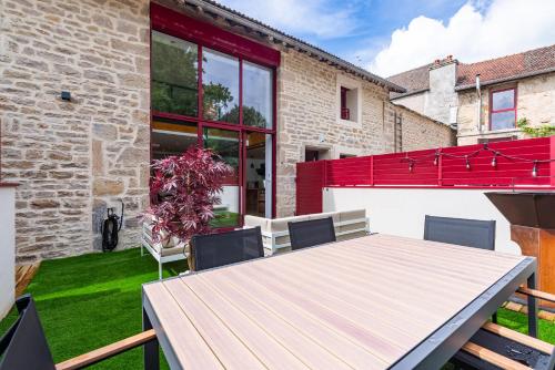 Charmante Maison Climatisée avec son Jardin à 10 minutes de DIJON (Charmante Maison Climatisee avec son Jardin a 10 minutes de DIJON) in 瑪律薩奈拉科特 Charmante Maison Climatisée avec son Jardin à 10 minutes de DIJON (Charmante Maison Climatisee avec son Jardin a 10 minutes de DIJON) in 瑪律薩奈拉科特