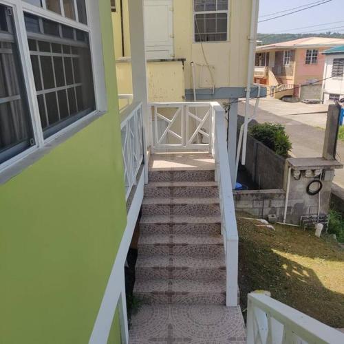 Vedere exterior, Lovely and cozy 2 bedroom apt with oceanic view in Canefield Vedere exterior, Lovely and cozy 2 bedroom apt with oceanic view in Canefield