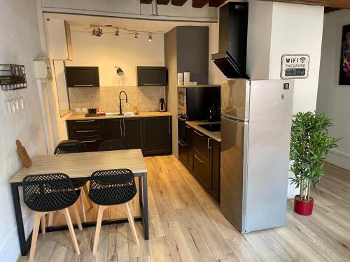 Appartements chez Delphine et Guillaume au coeur de Semur en Auxois in Semur-en-Auxois Appartements chez Delphine et Guillaume au coeur de Semur en Auxois in Semur-en-Auxois