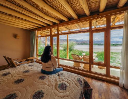 Kilátás, The Indus River Camp in Choglamsar Kilátás, The Indus River Camp in Choglamsar