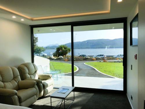 Kilátás, Fiordland Lakeview Motel and Apartments in Városközpont Kilátás, Fiordland Lakeview Motel and Apartments in Városközpont