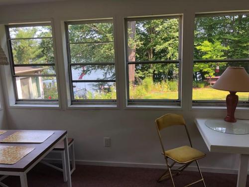 Удобства, Cozy Lakefront with Beach of your own! in Франклин (Нью-Гэмпшир) Удобства, Cozy Lakefront with Beach of your own! in Франклин (Нью-Гэмпшир)