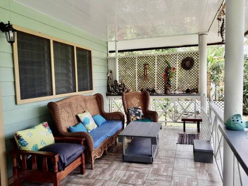 Fasilitas, RAIATEA, OPOA, Fare Rêvé, Bord de mer (RAIATEA, OPOA, Fare Reve, Bord de mer) in Opoa Fasilitas, RAIATEA, OPOA, Fare Rêvé, Bord de mer (RAIATEA, OPOA, Fare Reve, Bord de mer) in Opoa