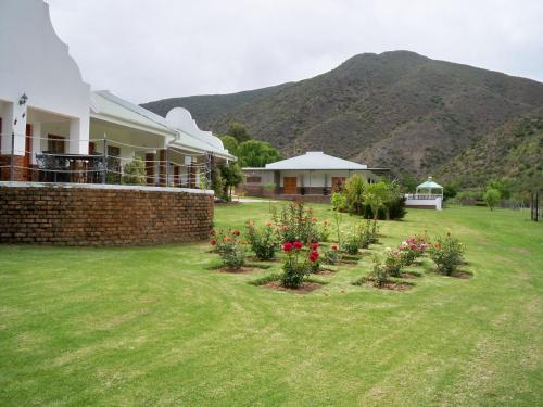 Facilities, De Oude Meul Self Catering Country Lodge and B&B in Oudtshoorn Facilities, De Oude Meul Self Catering Country Lodge and B&B in Oudtshoorn