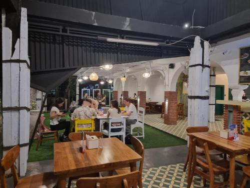 Restaurant, Attara Inn Senggigi in Senggigi Restaurant, Attara Inn Senggigi in Senggigi