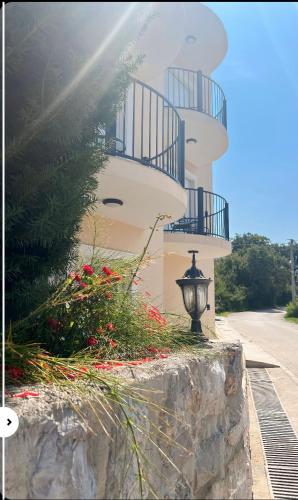 Apartments HAS in Sutvara Apartments HAS in Sutvara