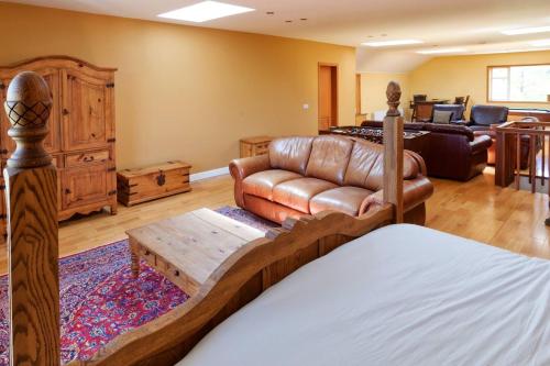 Rinneen in 莫依庫倫 Rinneen in 莫依庫倫