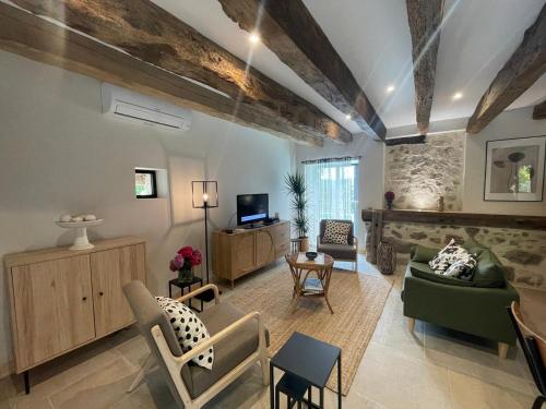 La Maison d'Emile- le Gîte- La Clef de la Grange (La Maison d'Emile- le Gite- La Clef de la Grange) in La Fouillade La Maison d'Emile- le Gîte- La Clef de la Grange (La Maison d'Emile- le Gite- La Clef de la Grange) in La Fouillade