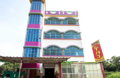 Entrance, Super Hotel O Taj International in Berhampore Entrance, Super Hotel O Taj International in Berhampore