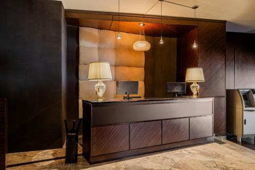 Lobby, Maidan Palace Hotel in Kyiv Lobby, Maidan Palace Hotel in Kyiv