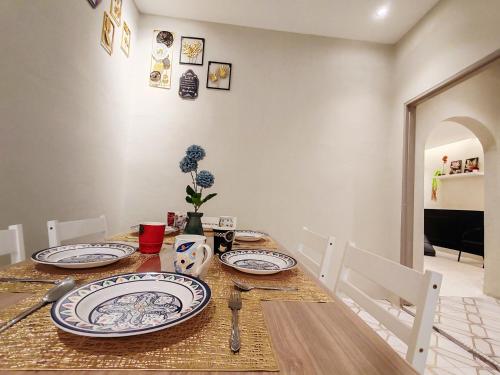 A Humble Abode Homestay By irainbow near Elightened Heart Buddhist A Humble Abode Homestay By irainbow near Elightened Heart Buddhist