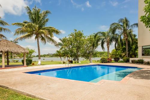 Úszómedence, Fiesta Inn Tampico in Tampico Úszómedence, Fiesta Inn Tampico in Tampico