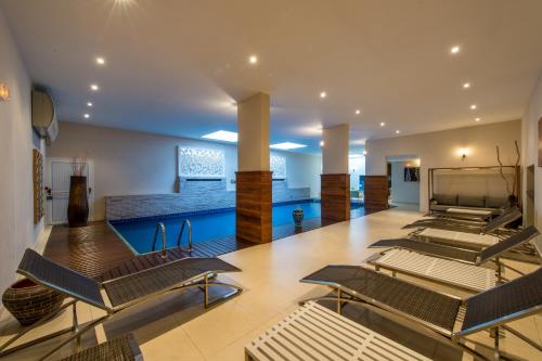 Плувен басейн, Calypso Hotel in Таомасина Плувен басейн, Calypso Hotel in Таомасина