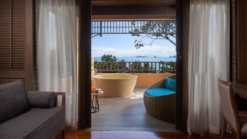 Balcony/terrace, Amari Vogue Krabi in Tub Kaek Beach Balcony/terrace, Amari Vogue Krabi in Tub Kaek Beach