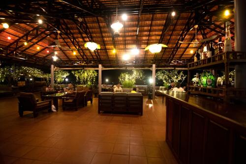 Bar/lounge, Royal Crown Hotel & Spa in Siem Reap Bar/lounge, Royal Crown Hotel & Spa in Siem Reap