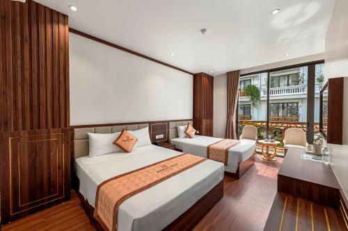 HARMONY HALONG HOTEL in Hon Gai Port HARMONY HALONG HOTEL in Hon Gai Port