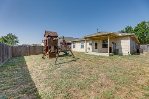 Fenced Yard and Playset Elgin Family Getaway! in Elgin Fenced Yard and Playset Elgin Family Getaway! in Elgin