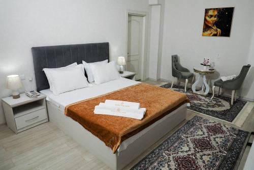 Gold Palace in เตอร์มิซ Gold Palace in เตอร์มิซ