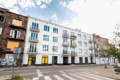 Old Praga Garden Apartment