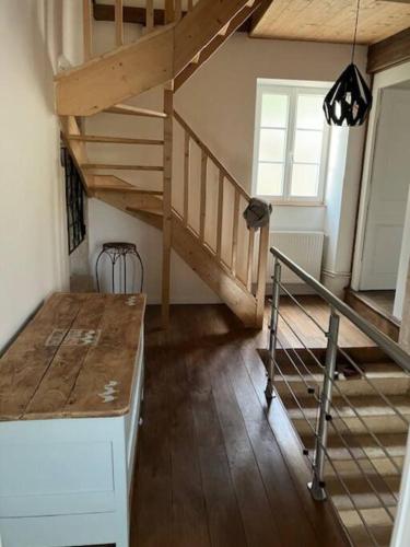 Maison de maître du 19ème siècle à la campagne (Maison de maitre du 19eme siecle a la campagne) in Saint-Marc-Sur-Seine Maison de maître du 19ème siècle à la campagne (Maison de maitre du 19eme siecle a la campagne) in Saint-Marc-Sur-Seine