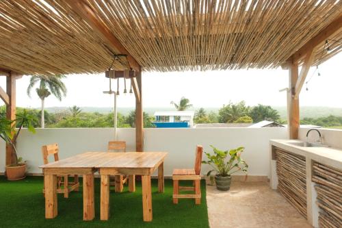 شرفة/ تراس, Kite House Cabarete across Kite Beach in Cabarete Beach شرفة/ تراس, Kite House Cabarete across Kite Beach in Cabarete Beach